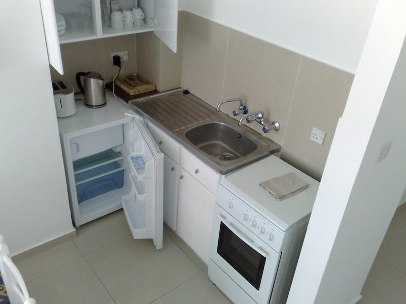 Hilltop Gardens Hotel Apartment 100756