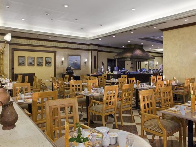 Hilton Alexandria Green Plaza 146941
