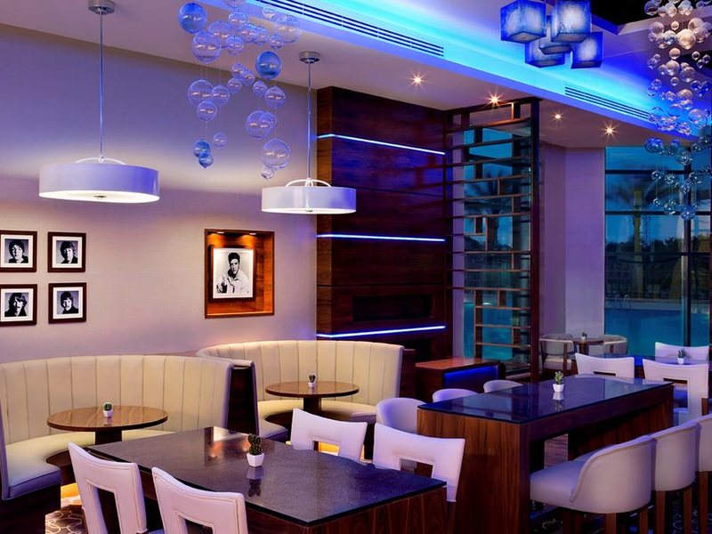 Hilton Alexandria King s Ranch 235614