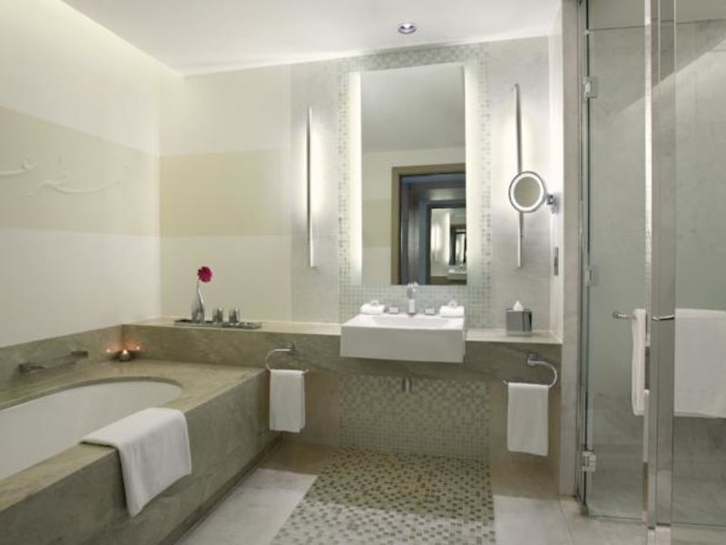 Hilton Capital Grand - Abu Dhabi 117555