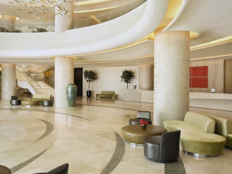 Hilton Capital Grand - Abu Dhabi 117570