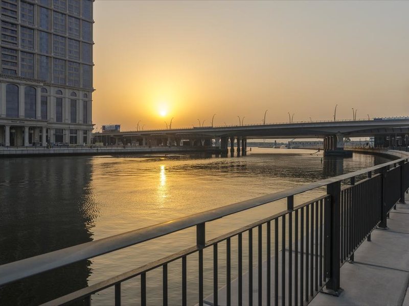 Hilton Dubai Al Habtoor City (ех 204157