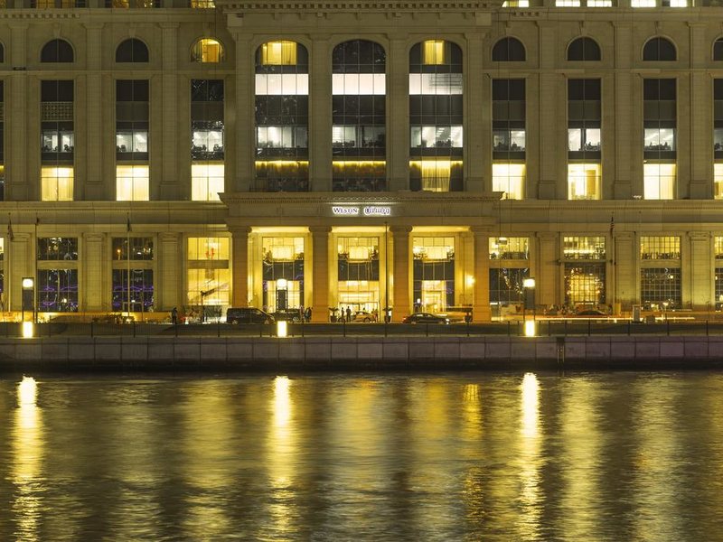 Hilton Dubai Al Habtoor City (ех 204161