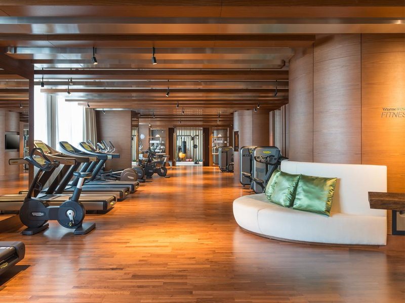 Hilton Dubai Al Habtoor City (ех 204178