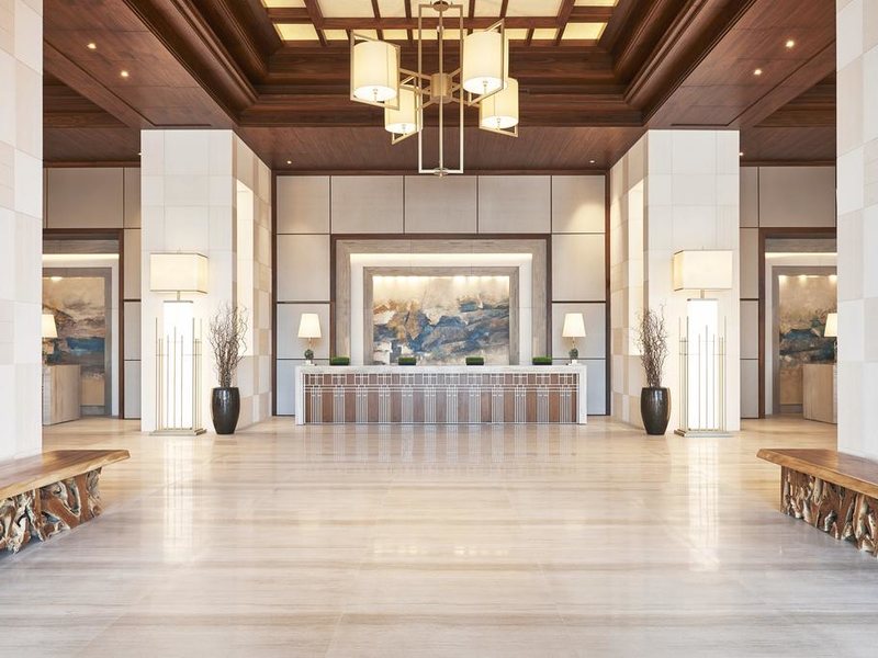 Hilton Dubai Al Habtoor City (ех 204179