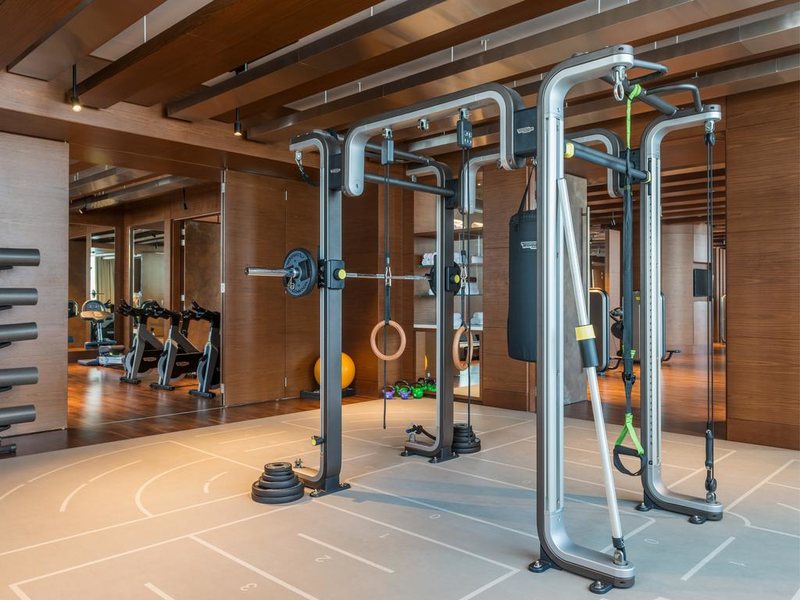 Hilton Dubai Al Habtoor City (ех 204180