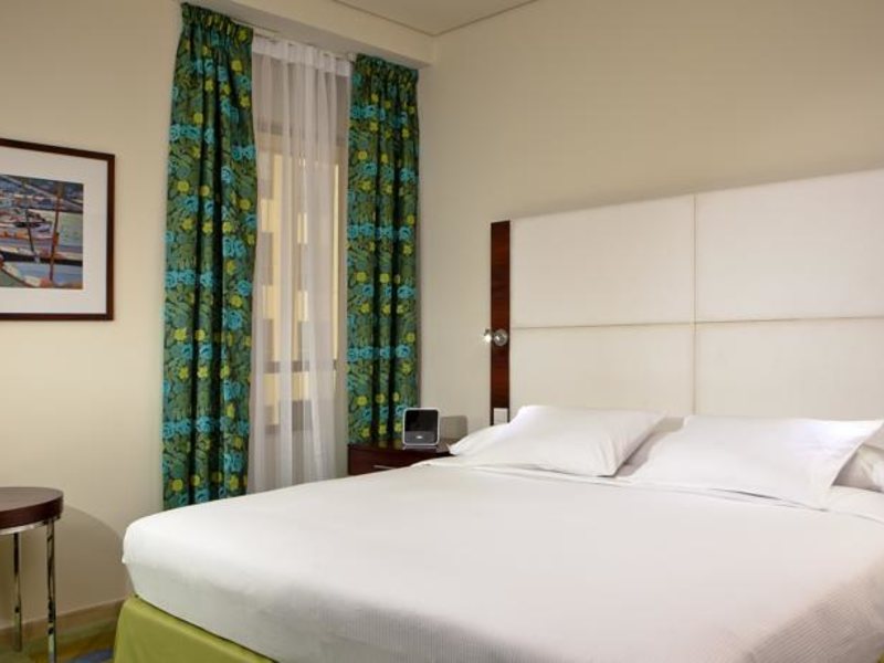 Hilton Dubai The Walk Hotel 53394