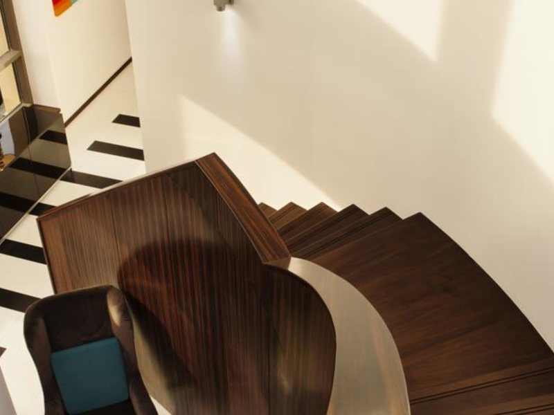 Hilton Dubai The Walk Hotel 53400