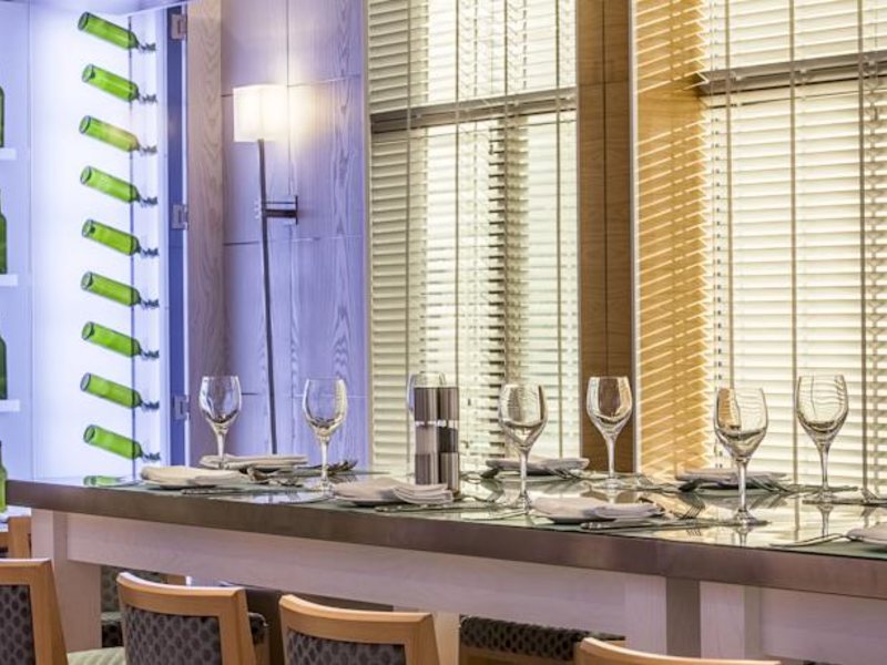 Hilton Dubai The Walk Hotel 53407