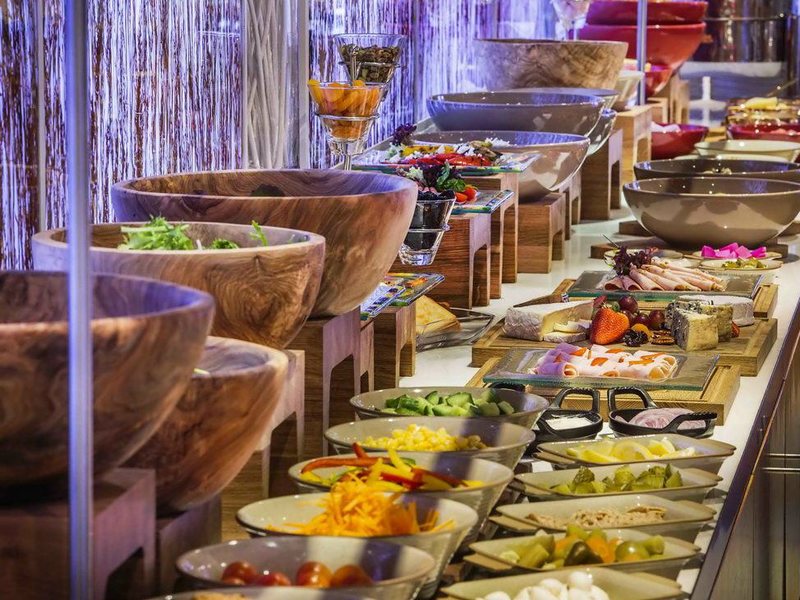 Hilton Dubai The Walk Hotel 53434