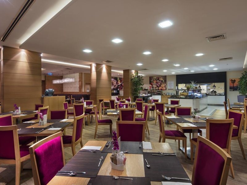 Hilton Garden Inn Istanbul Golden Horn Turkey 301244