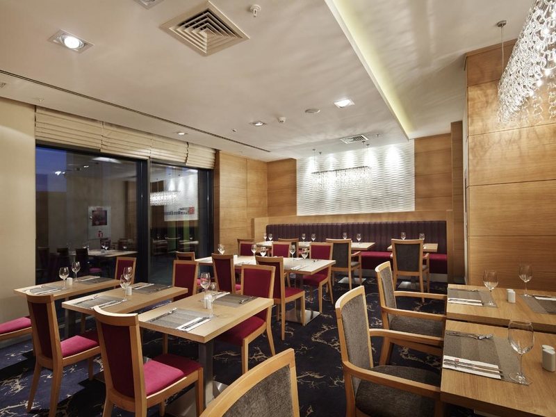 Hilton Garden Inn Istanbul Golden Horn Turkey 301253