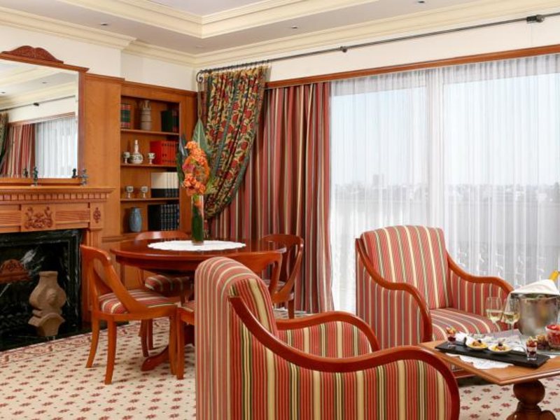 Hilton Hotel Cyprus 89150