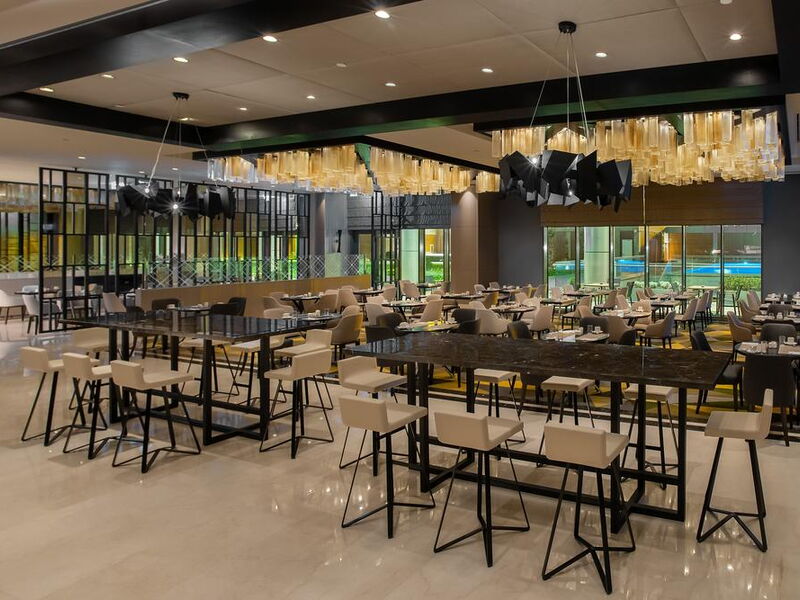 Hilton Istanbul Bakirkoy 301180