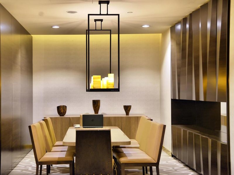 Hilton Istanbul Kozyatagi 304329