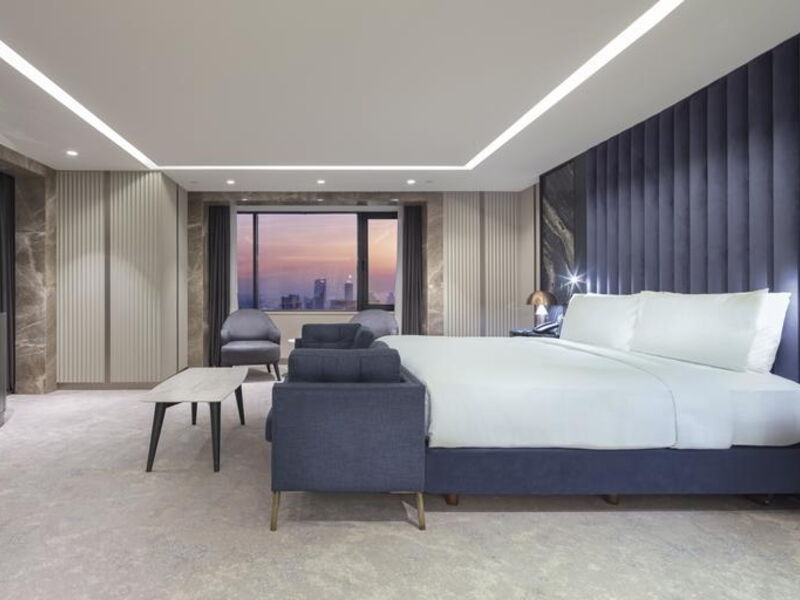 Hilton Istanbul Maslak (ех 302533