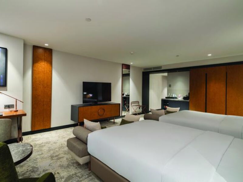 Hilton Istanbul Maslak (ех 302540