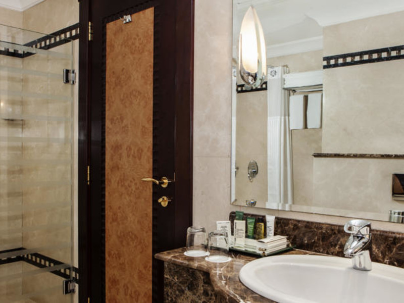 Hilton Sharjah (ex 45988