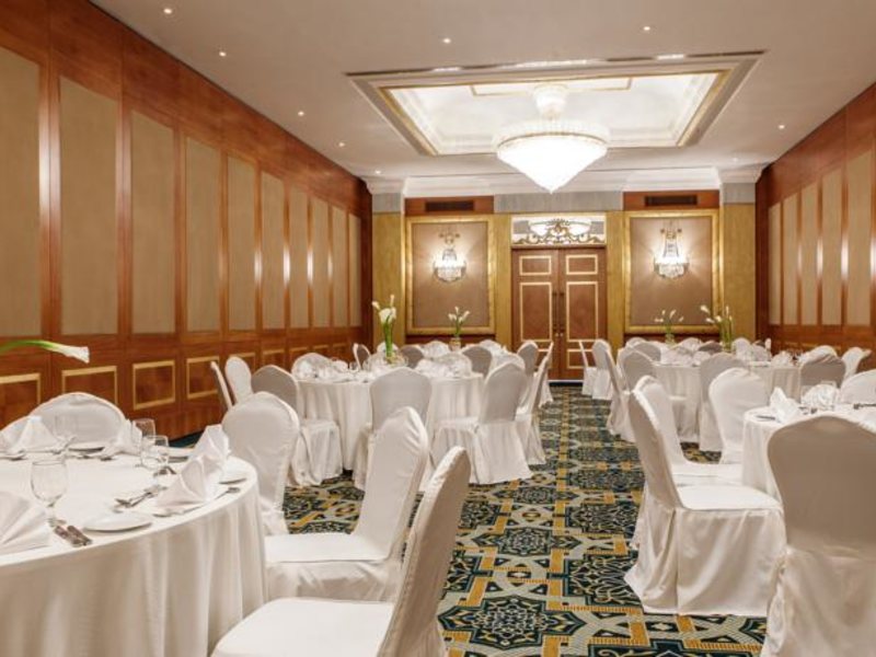 Hilton Sharjah (ex 45995