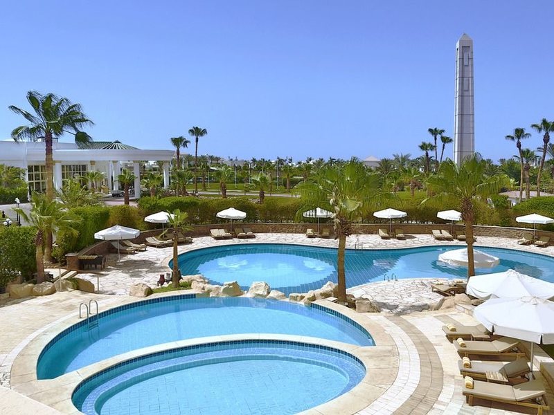 Hilton Waterfalls 124827