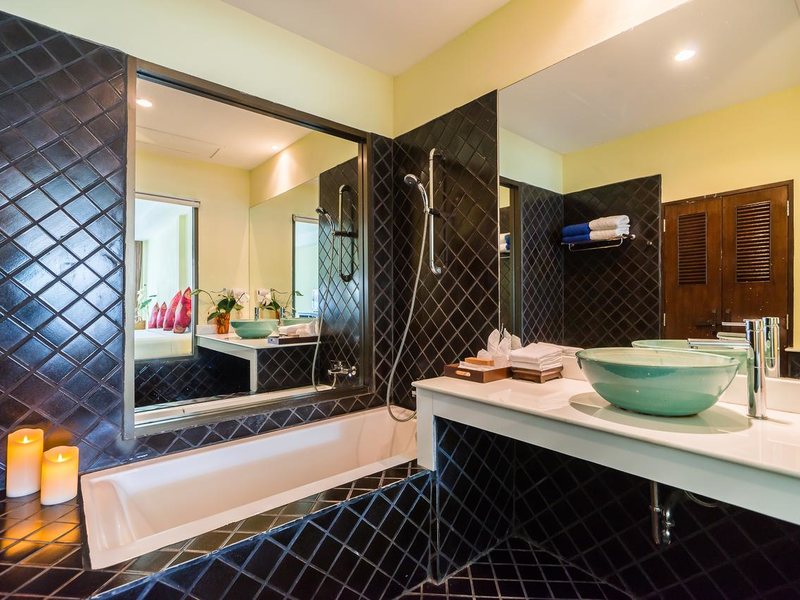 Hive Khaolak Beach Resort - Adults Only (ex 200529