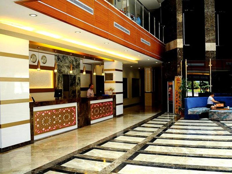 Holiday Garden Resort 160711