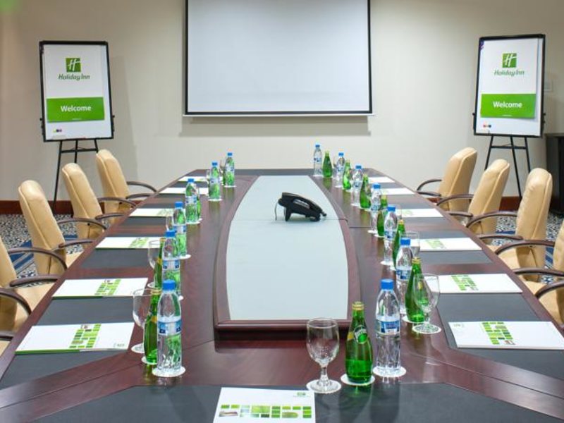Holiday Inn Bur Dubai - Embassy District 117710