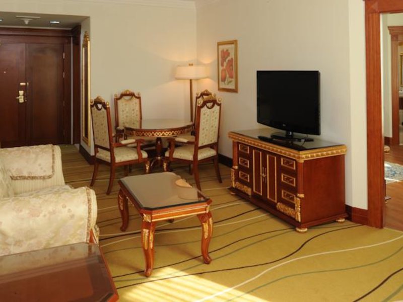 Holiday Inn Bur Dubai - Embassy District 117716