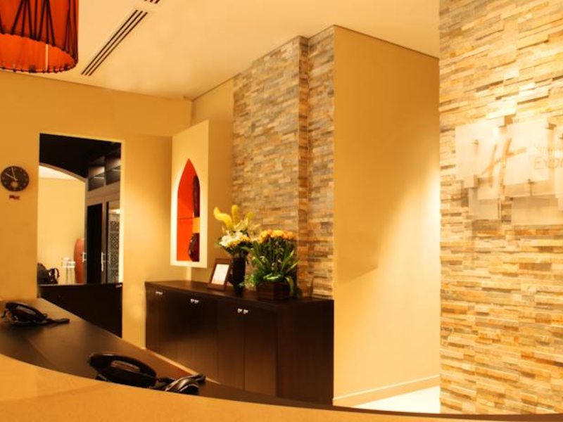 Holiday Inn Express Dubai Safa Park 119294