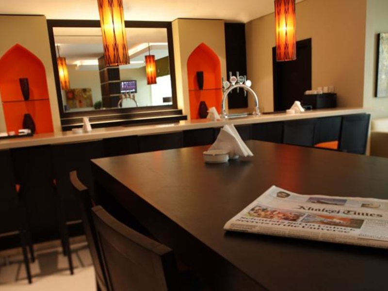 Holiday Inn Express Jumeirah 119239