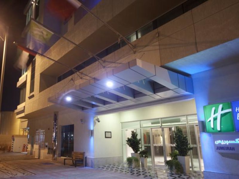 Holiday Inn Express Jumeirah 119247