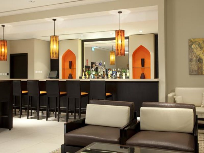 Holiday Inn Express Jumeirah 119250