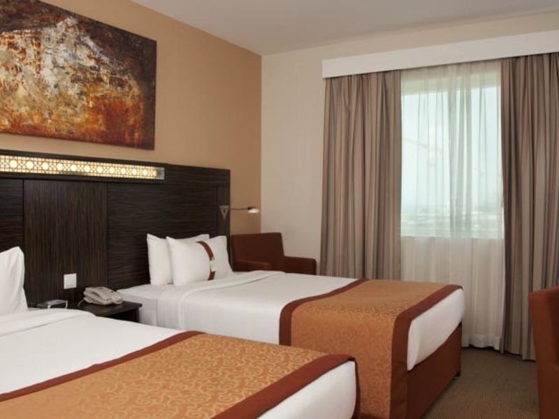Holiday Inn Express Jumeirah 119251