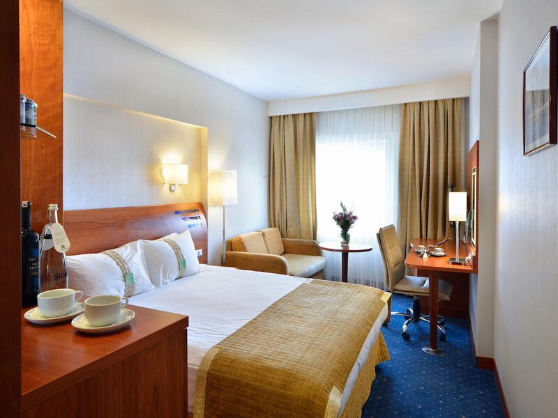 Holiday Inn Istanbul City 272199