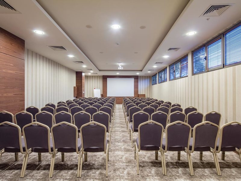 Holiday Inn Lara Hotel 183571