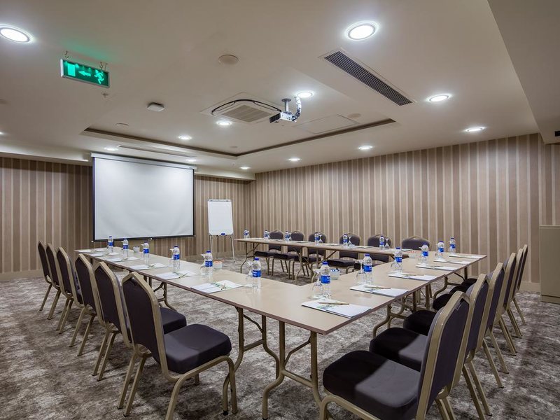 Holiday Inn Lara Hotel 183573