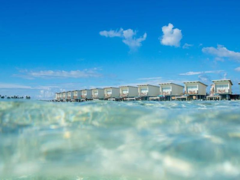 Holiday Inn Resort Kandooma Maldives 135069