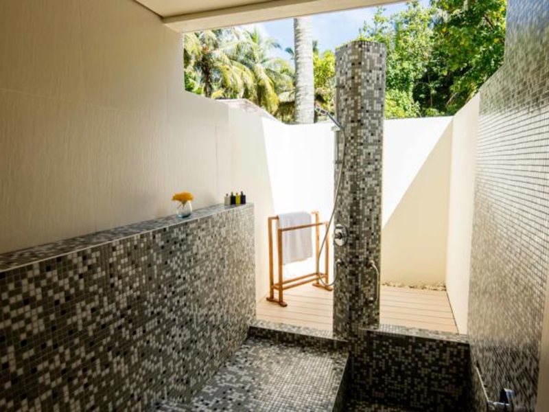 Holiday Inn Resort Kandooma Maldives 135079