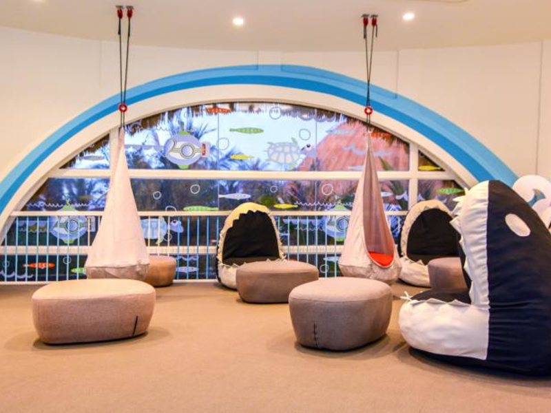 Holiday Inn Resort Kandooma Maldives 135088