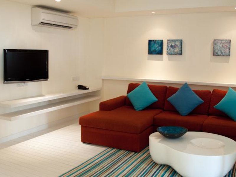 Holiday Inn Resort Kandooma Maldives 135091