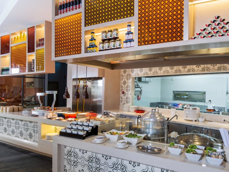 Holiday Inn Resort Phuket Patong Beach 200681