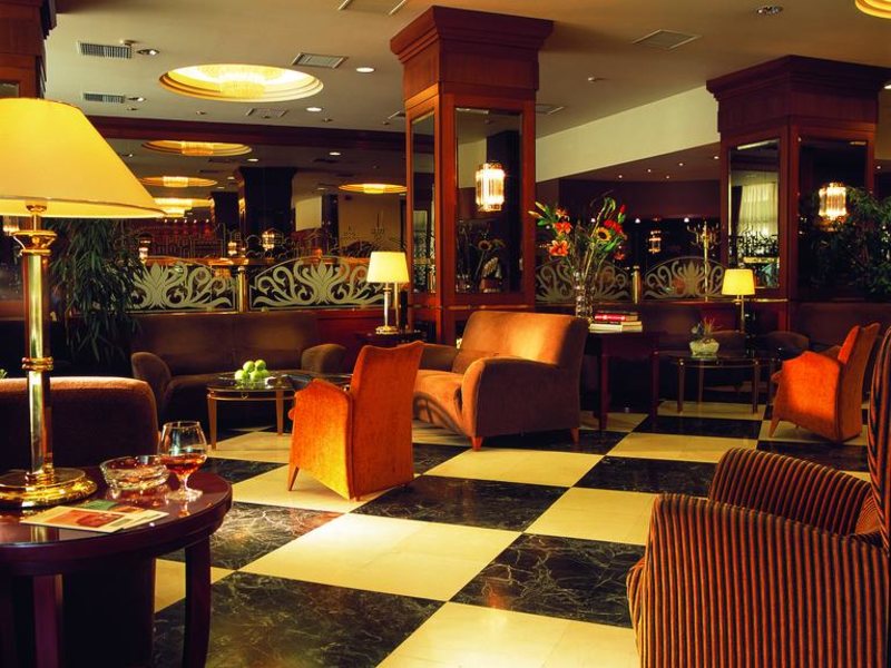 Holiday Inn Thessaloniki 259282