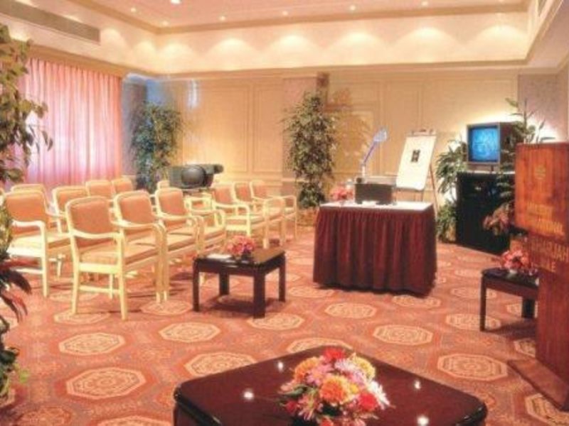 Holiday International Sharjah 53437