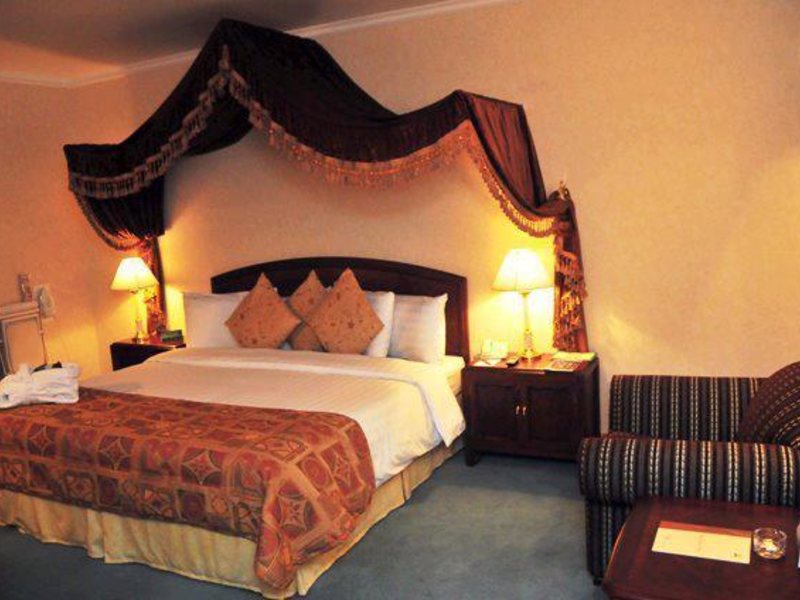 Holiday International Sharjah 53452
