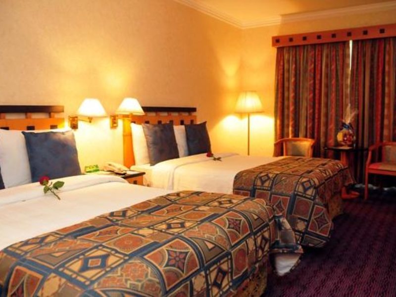 Holiday International Sharjah 53472