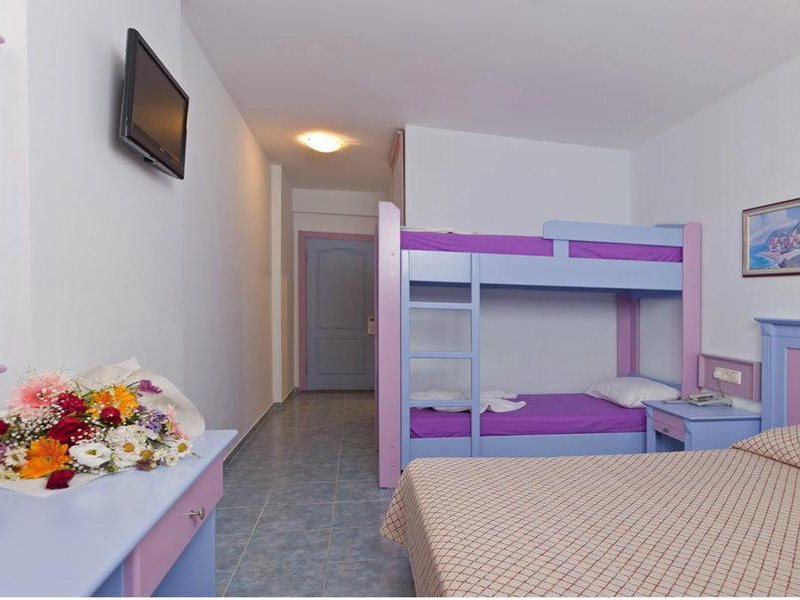 Holiday Line Beach Hotel (ех 55909