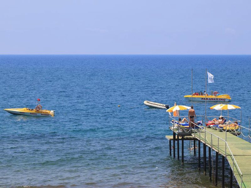 Holiday Line Beach Hotel (ех 55910