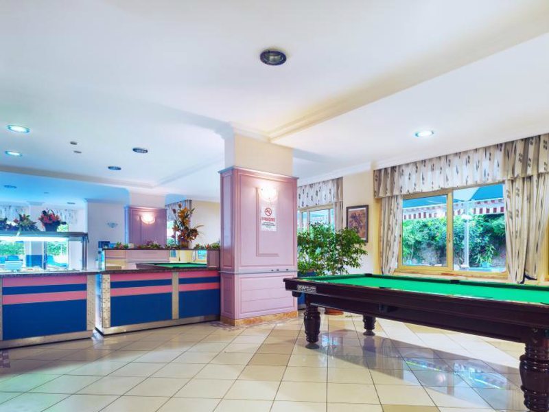 Holiday Line Beach Hotel (ех 55912