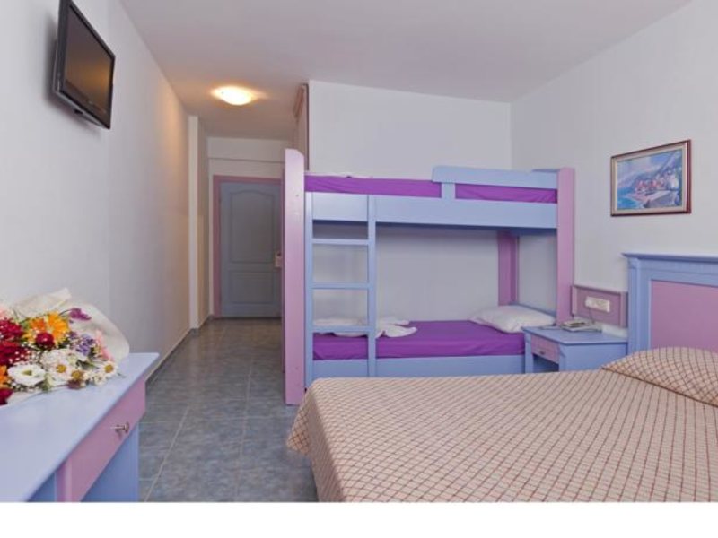 Holiday Line Beach Hotel (ех 55933