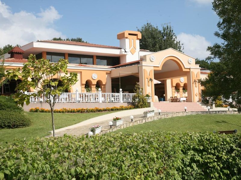 Holiday Village  171332